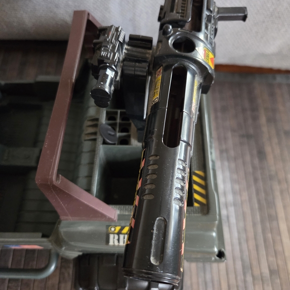 Hasbro G.I. Joe Green Combat Jeep with Black Wheels